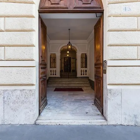 Rione Monti Pensión 3*
