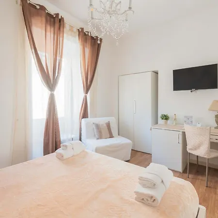 Gæstehus Rione Monti 4*